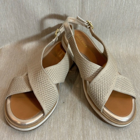 COLE HAAN Sz 8.5B Mikaela Stitchlite Gold Insole Trim Crisscross Sling Sandals - Picture 1 of 8